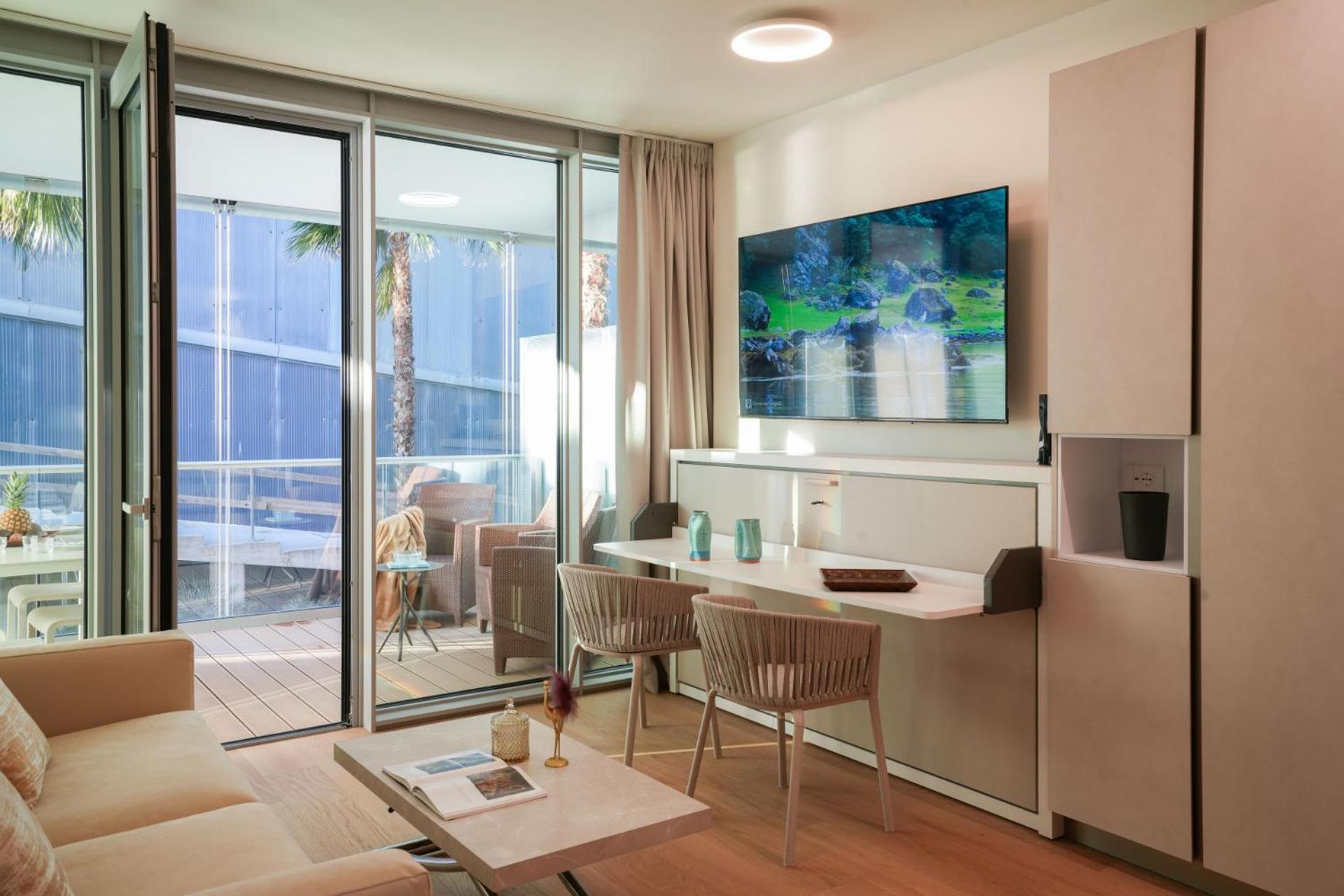 Easylife - Monolocale Con Vista Su Porto Di Genua