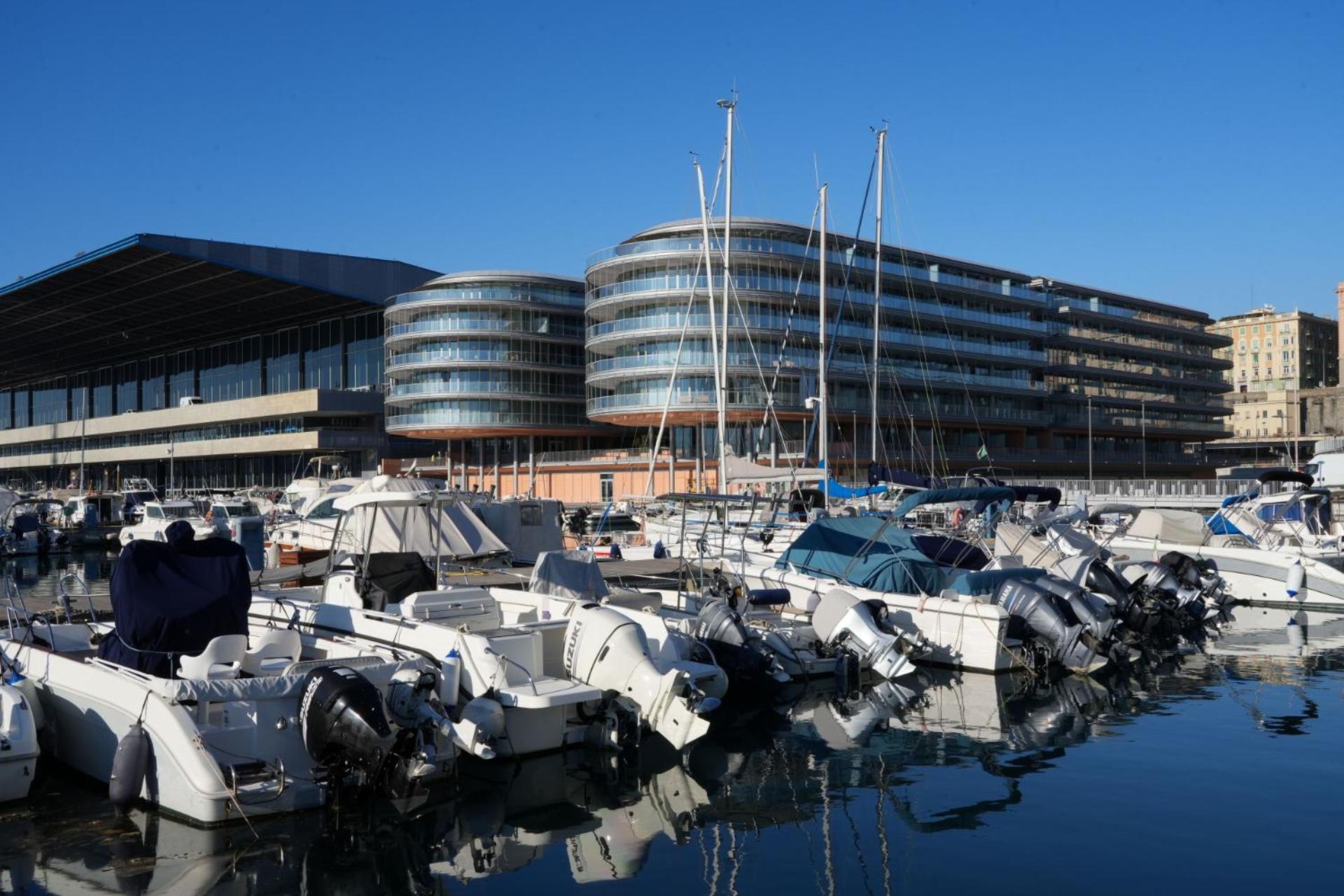 Easylife - Monolocale Con Vista Su Porto Di